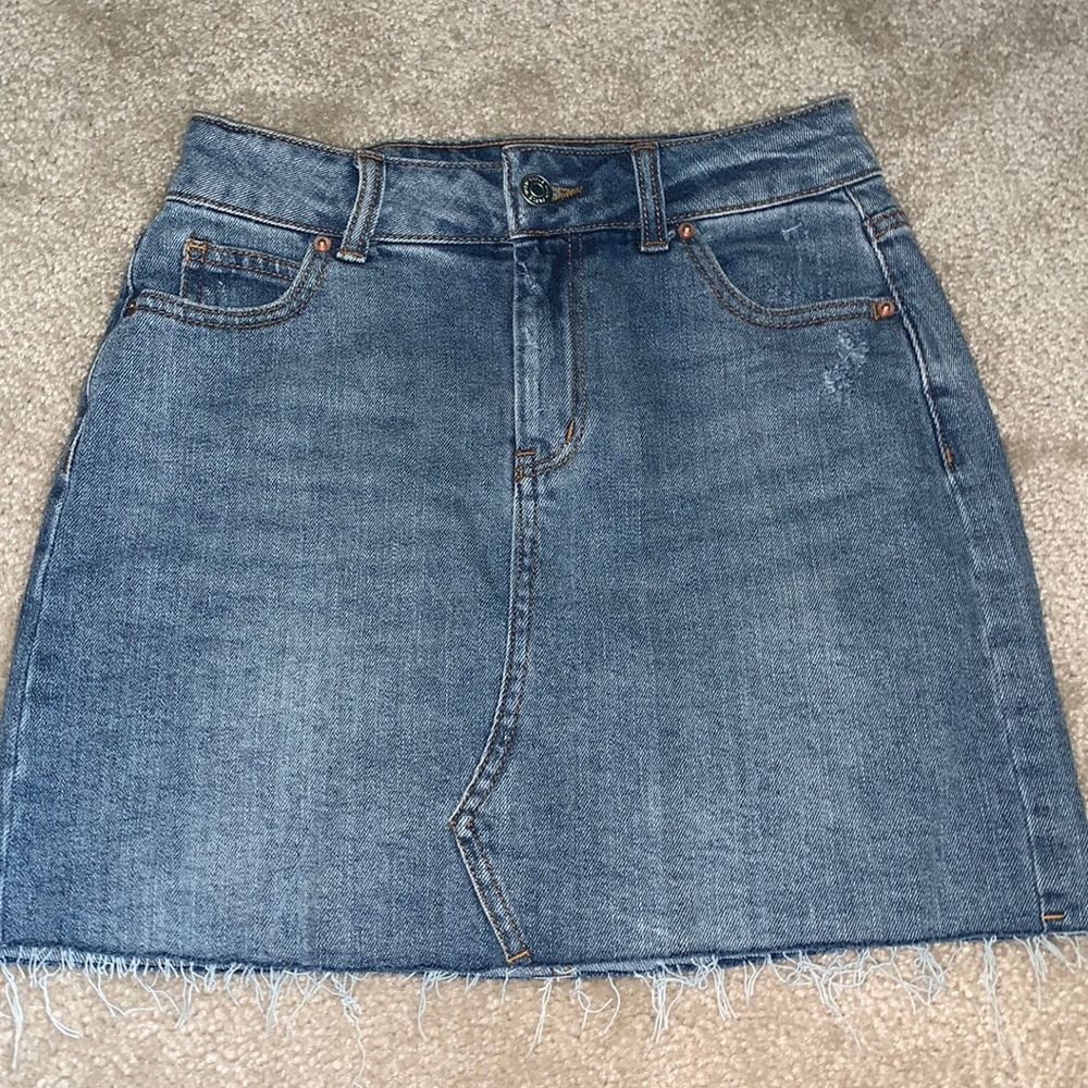 denim skirt